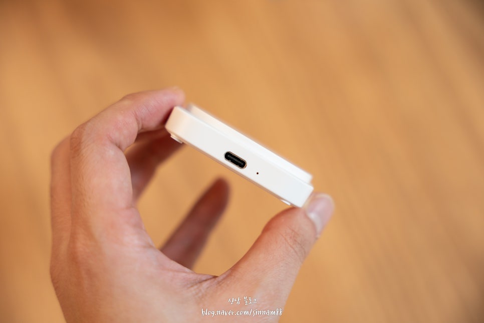 아이폰 맥세이프 충전기 거치대 2in1 에어팟 애플워치 무선충전기 SSOK3