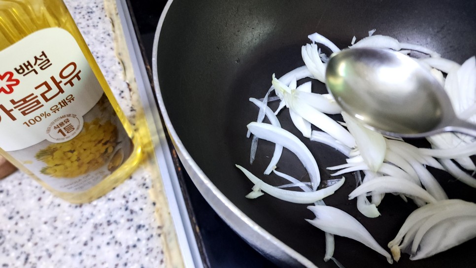 돌솥비빔밥 호박채볶음 호박나물볶음 애호박볶음 만드는법 나물비빔밥 만들기