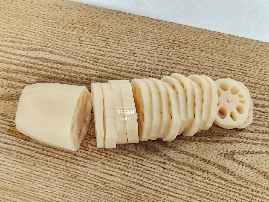 아삭 쫀득한 연근조림 만드는 법 연근조림 레시피