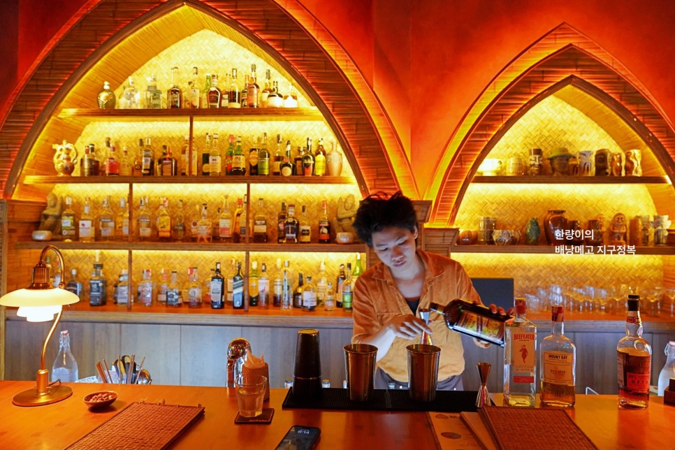 베트남 다낭 시내 가볼만한곳 마카라 칵테일 바 (술집 찾으신다면!)