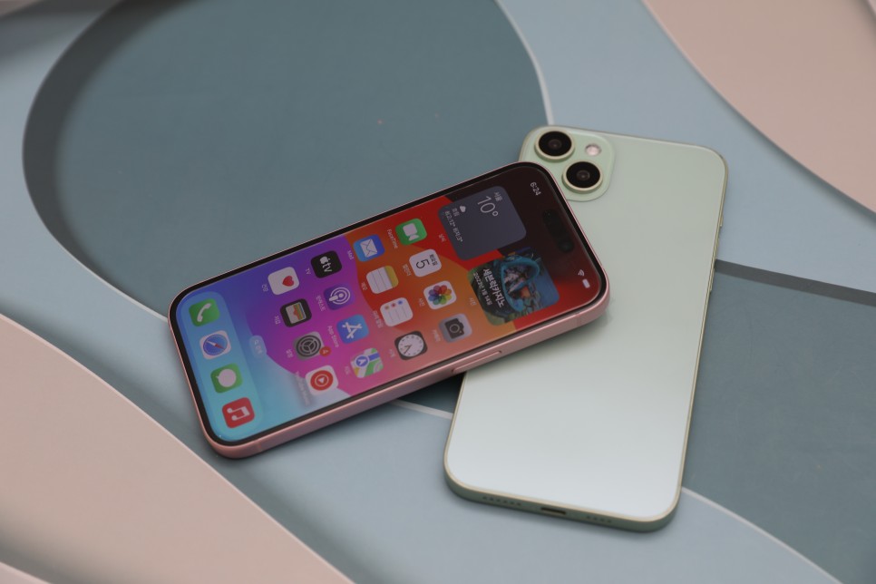 아이폰15 핑크, 아이폰15 플러스 크기 스펙 비교