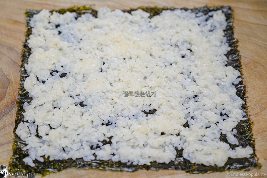 초간단 참치김밥 만들기 참치마요김밥 치킨무 활용 요리