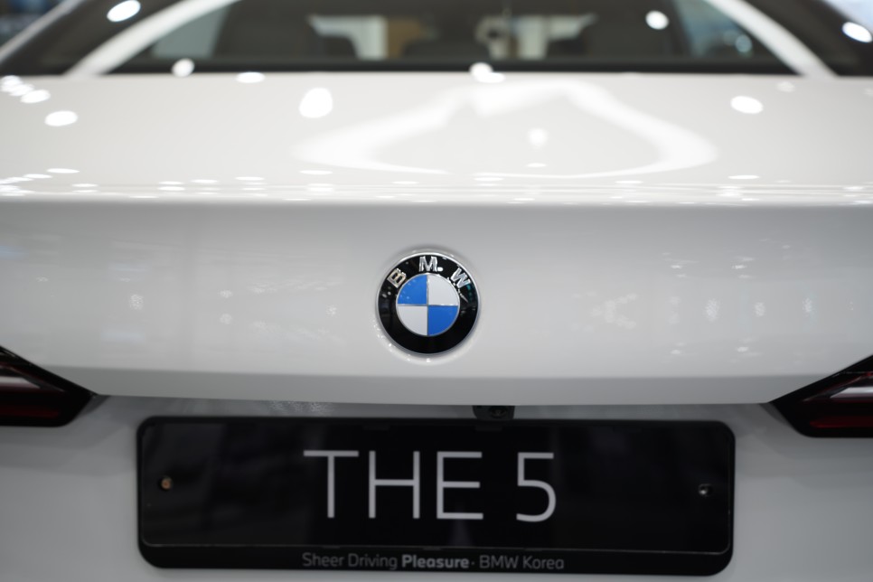 2024 BMW 5시리즈 모의견적 제원 정보 포토, 수입 베스트셀링카의 정석
