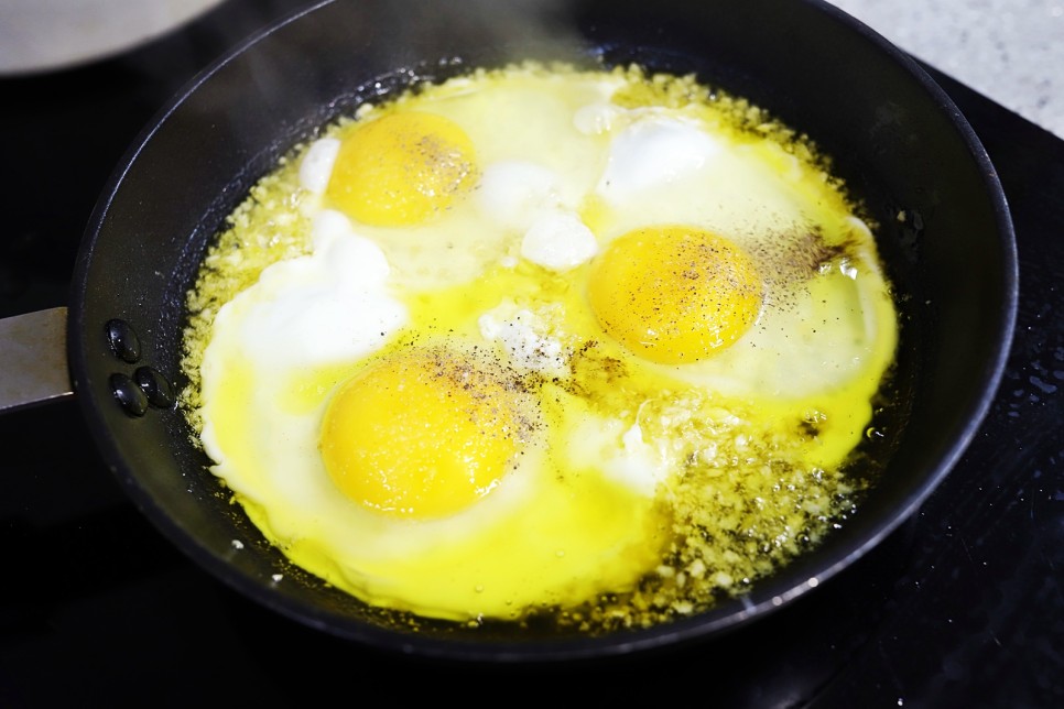 계란 감바스 만들기 편스토랑 한지혜 올리브오일 에그 감바스만드는법