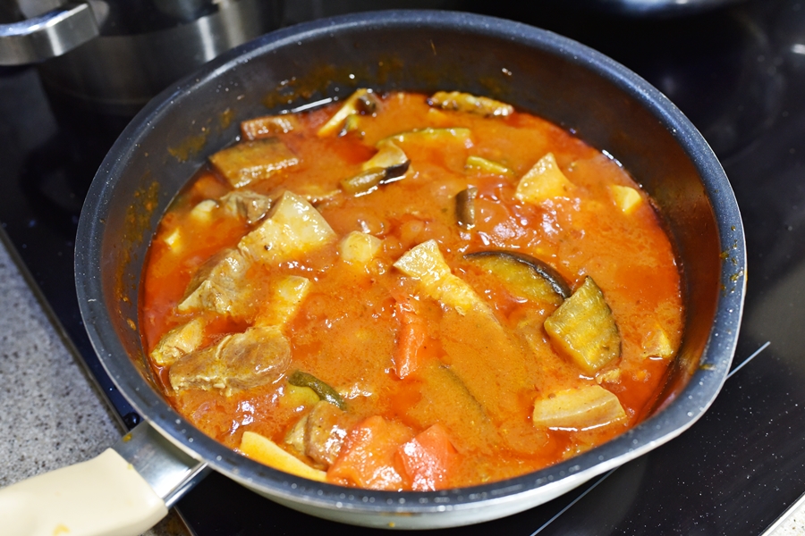 간단한 키토식단 토마토 포크스튜 만들기 돼지고기 앞다리살 요리