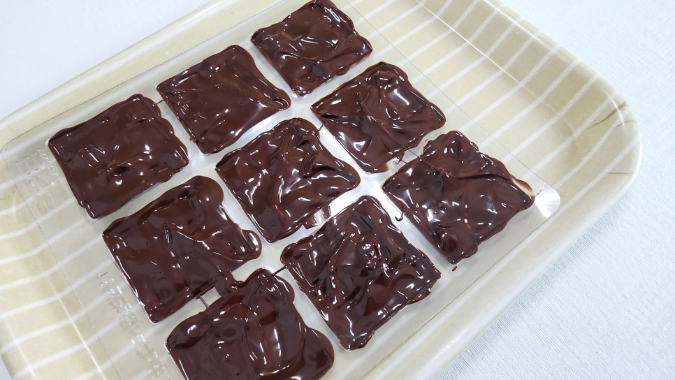 화이트데이 선물 바크초콜릿 만드는법 다크초콜릿으로 수제 초콜릿 만들기