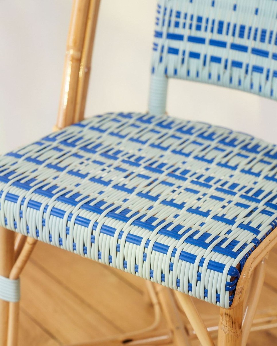 라탄 의자 염색 공예로 탄생한 수공예 예쁜 인테리어 의자