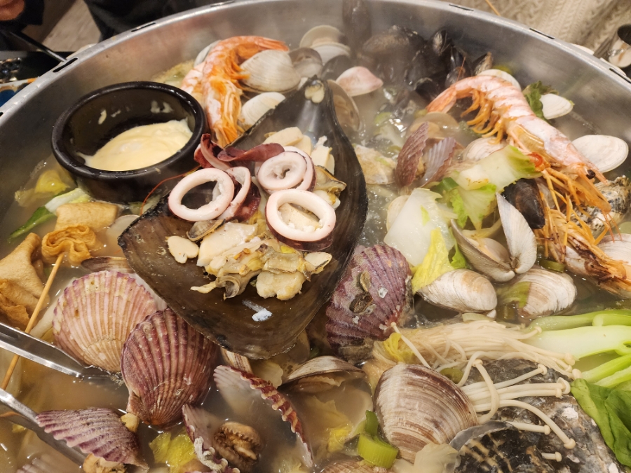 바다한가득 조개 전골 칼국수 무교동 맛집