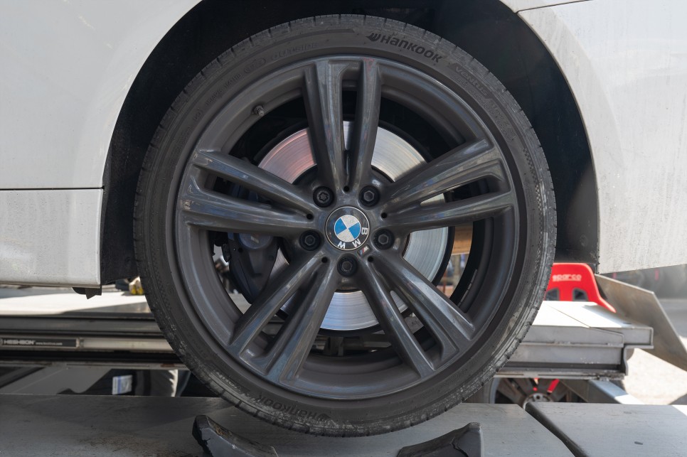 BMW 썸머 여름용 스포츠타이어 미쉐린 PS5로 타이어교체