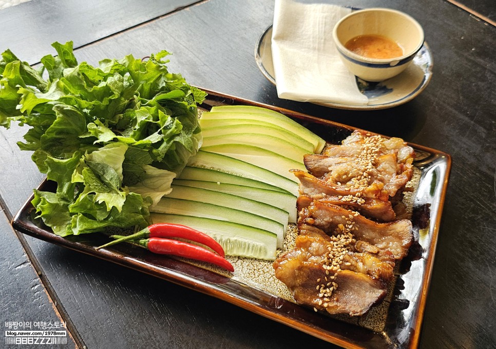 호이안 맛집 올드타운 에어컨 현지인 식당 벱냐 셰프 추천 메뉴 쌀국수