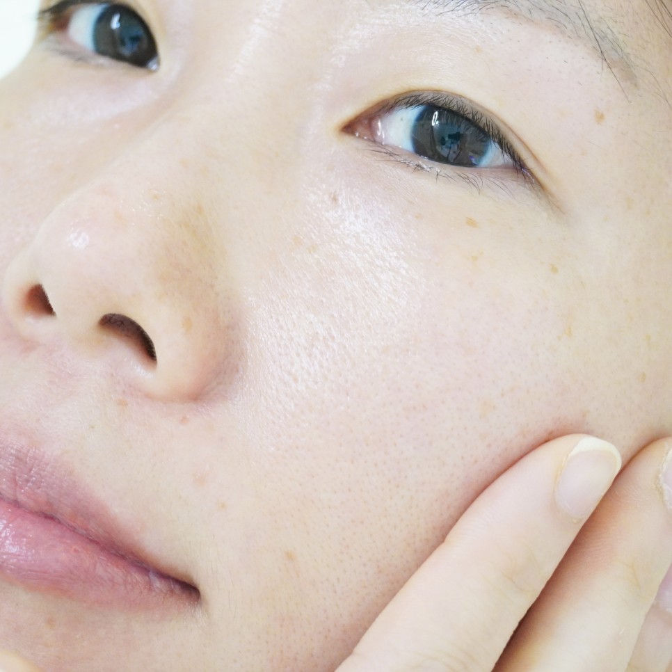 안티에이징 앰플 동인비체험 2주일! 탄력감있는 광채 피부 홈케어