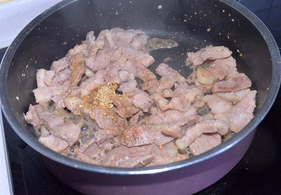 돼지고기 목살 김치찌개 맛있게 끓이는법 김치찌개 레시피