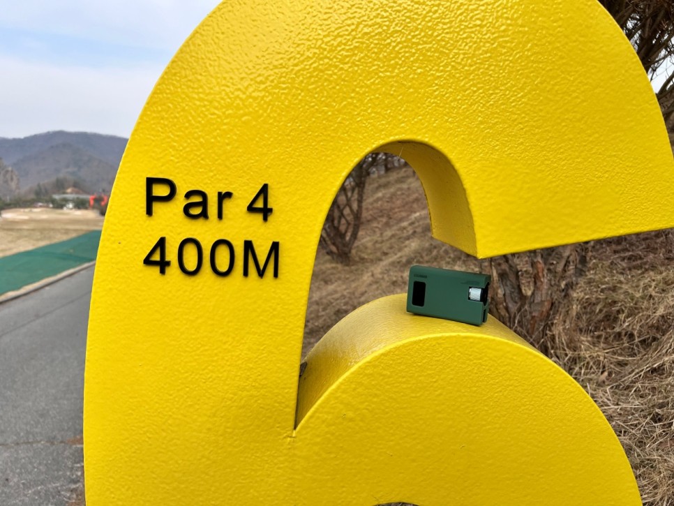 작고 가벼운 레이저 골프거리측정기 캐디톡 큐브 스펙 리뷰