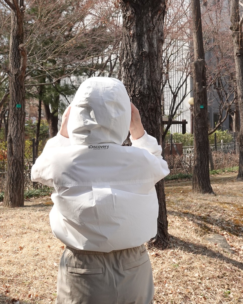 디스커버리 여성 바람막이 추천 산뜻한 봄 크롭 자켓