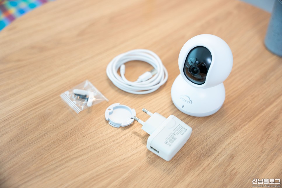이글루A2 홈캠 CCTV 설치 가정용 스마트폰 연동 화질 음성녹음 후기