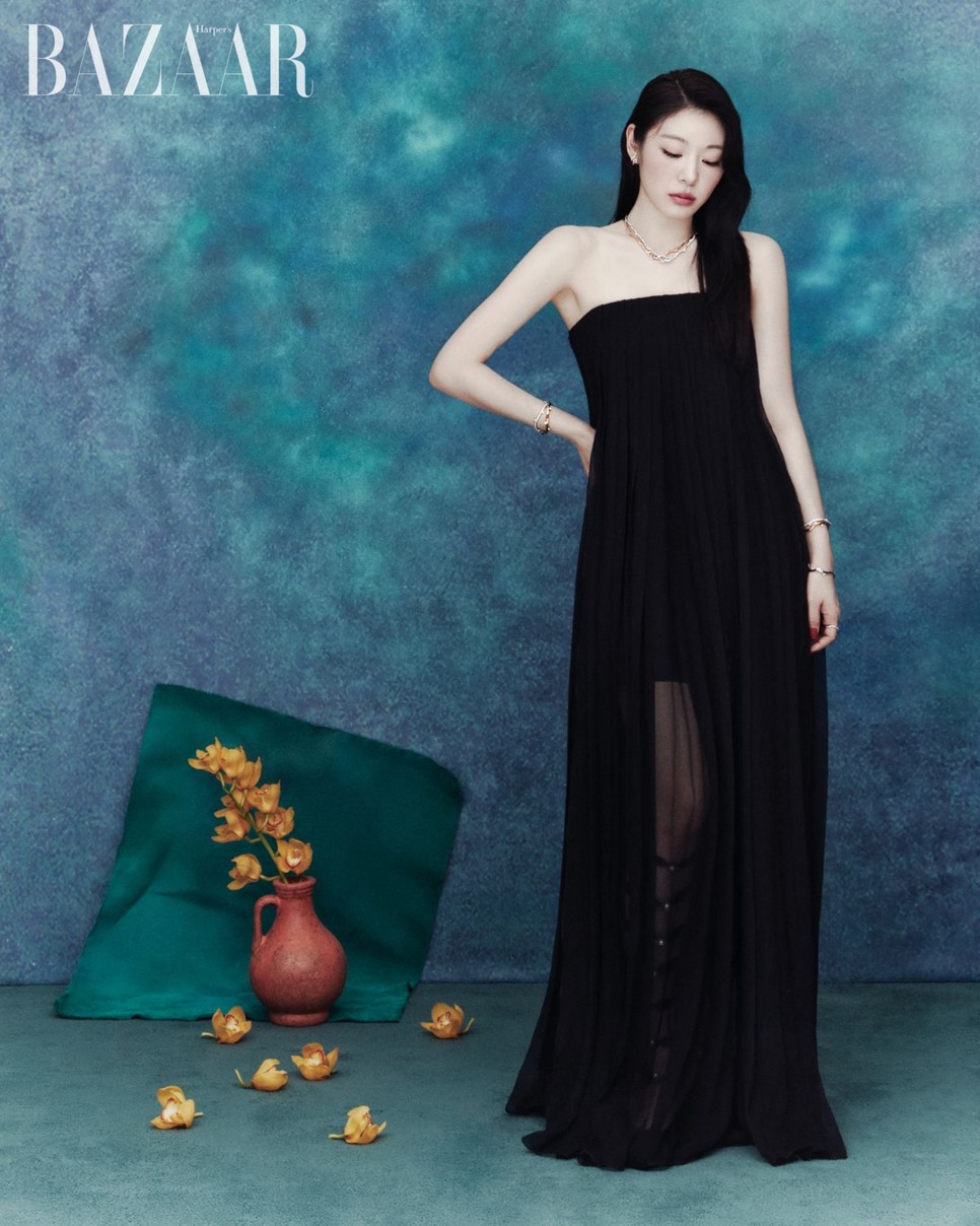청초하고 우아한 김연아 화보 속 여자명품시계 브랜드 디올 La D my Dior