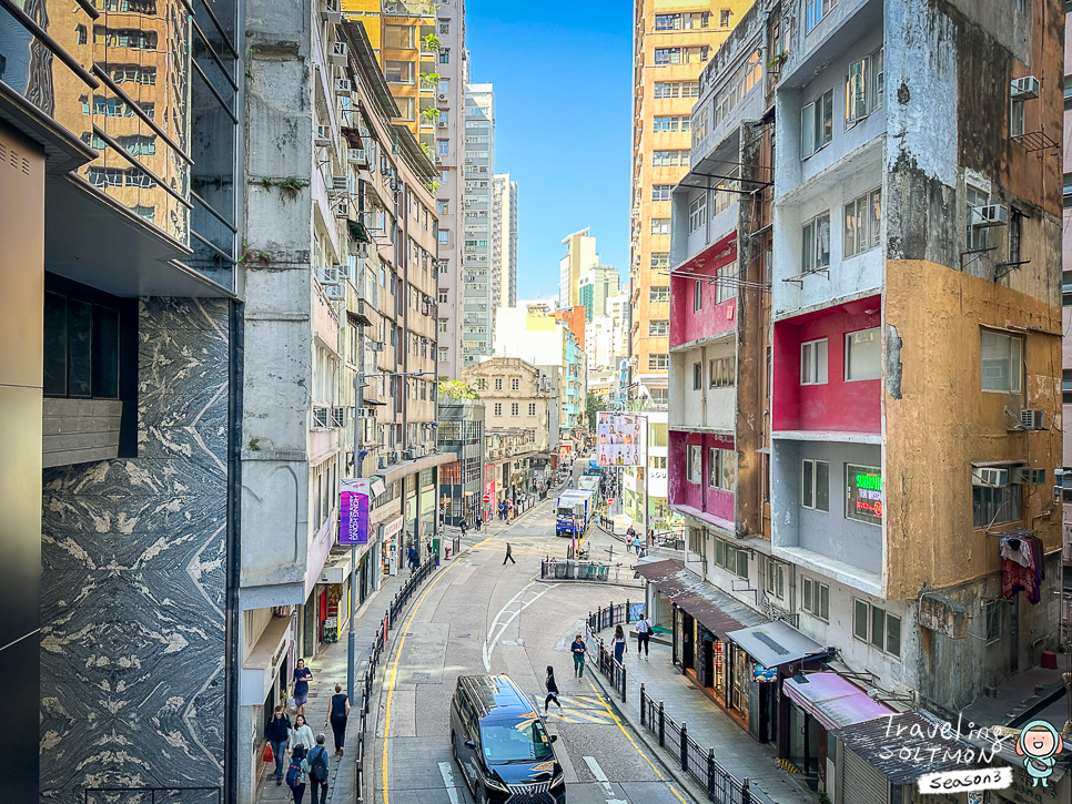 홍콩 여행 루트 미드레벨 에스컬레이터 소호거리 벽화 에그타르트
