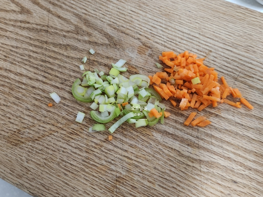 오트밀 맛있게 먹는법 오트밀 계란죽 요리 오트밀죽