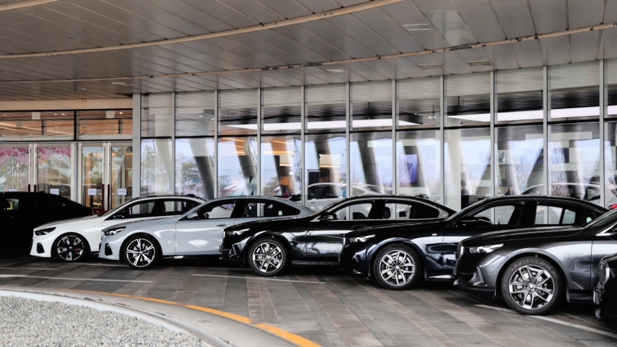 BMW 5시리즈 전시 행사, 전 차종 옵션 비교 프로그램