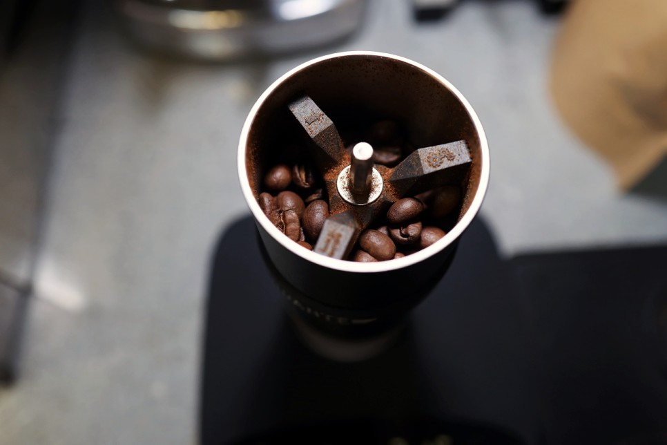 맛있는 커피 한 잔의 여유 마라와카 블루마운틴 핸드드립 필터 커피