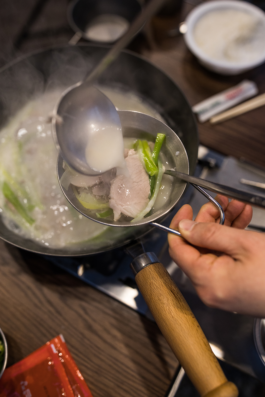 국밥 맛있는 간단 밀키트 캠핑음식 추천 몽실종가 부산 돼지국밥맛집