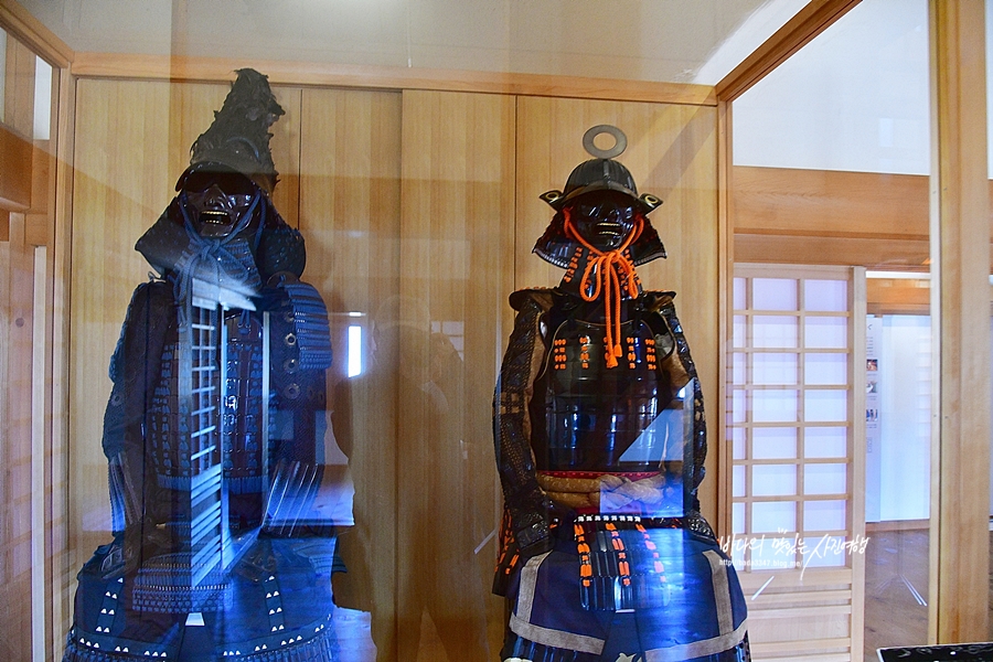 일본 소도시 여행 이요 오즈 가볼만한곳 스즈메의 문단속 오즈성과 가류산장