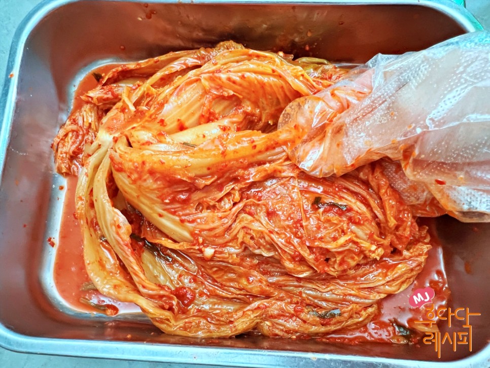 목살 김치찜 레시피 돼지고기 김치찜 만드는법 묵은지 김치찜