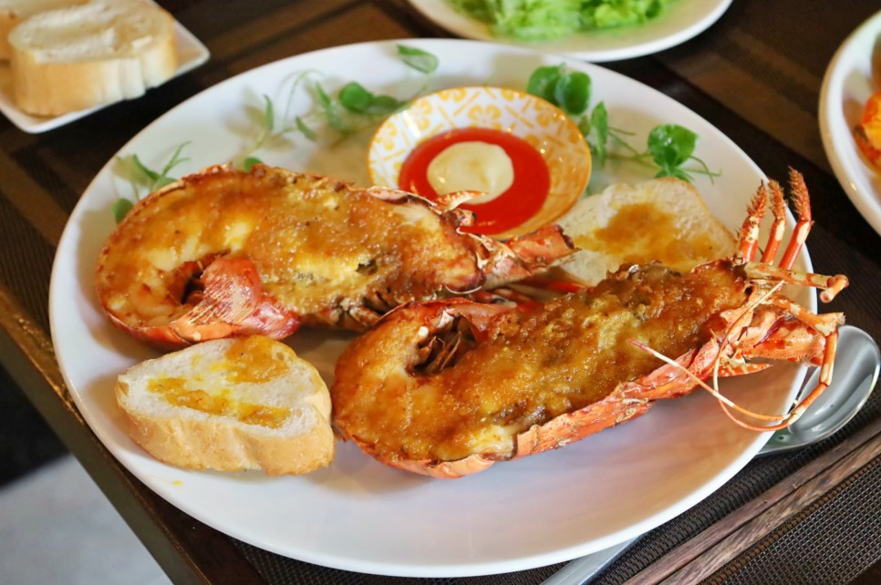 다낭 맛집 추천 베트남 음식 종류 랍스터 로컬식당 가족여행