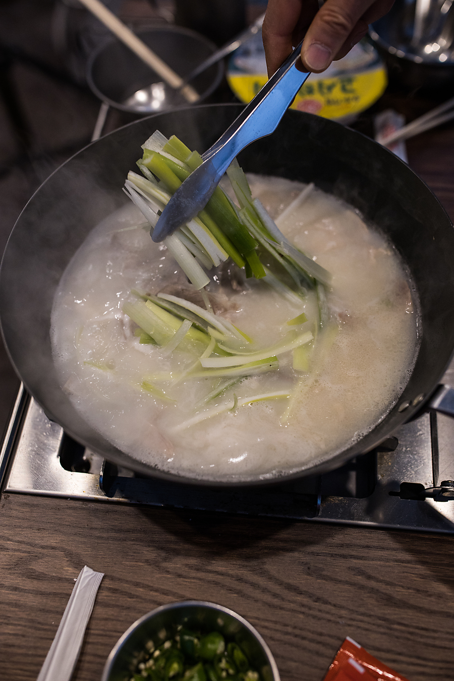 국밥 맛있는 간단 밀키트 캠핑음식 추천 몽실종가 부산 돼지국밥맛집