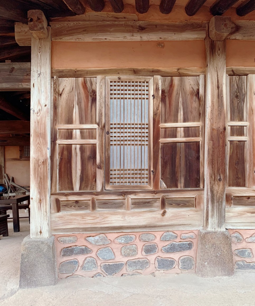 서산 경주김씨고택 (김기현 가옥, 계암고택) - 사랑채의 차양이 특징인 가옥