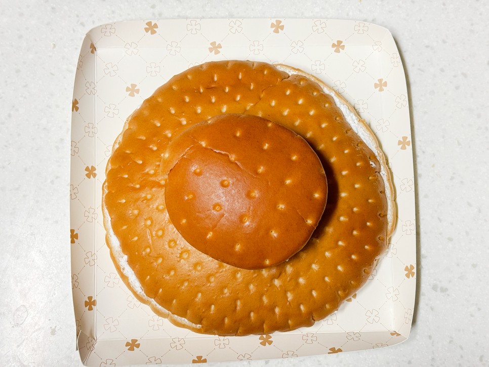 일반 크림빵의 6배 <삼립 크림대빵> 득템