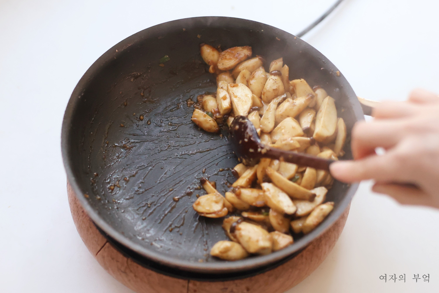 미니 새송이버섯볶음 만드는 법 굴소스 새송이볶음 레시피 새송이버섯요리