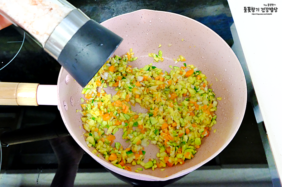 야채 참치죽 끓이는법 간단 참치 야채죽 끓이는법 아침메뉴