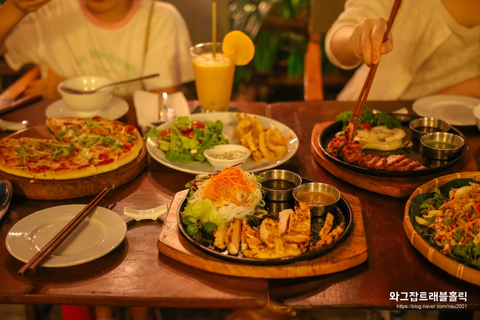 호이안 올드타운 맛집 베트남 바베큐 하이 카페 저녁식사