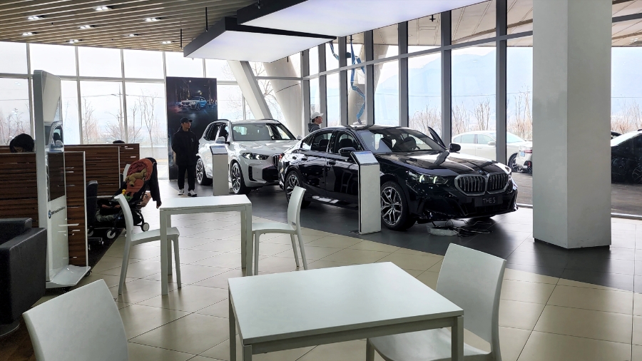 BMW 5시리즈 전시 행사, 전 차종 옵션 비교 프로그램
