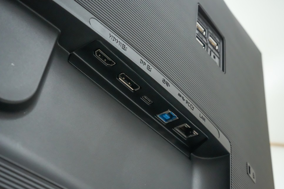 삼성 34인치 커브드 와이드 모니터 뷰피니티 S6 S34C650U USB-C 리뷰