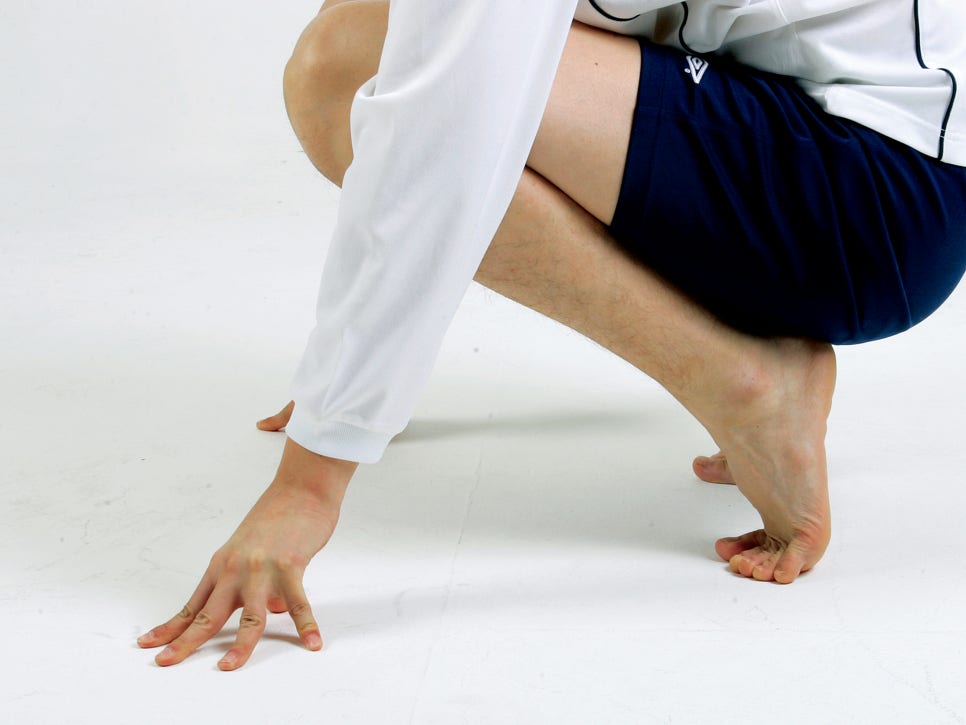 발바닥통증 원인 족저근막염 증상 및 자가 치료 방법(테이핑, 스트레칭 운동, 마사지 방법)