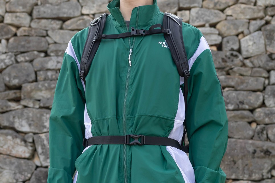 노스페이스 등산가방 & 고어텍스 등산화 추천 컴팩트한 등산배낭, 발 편한 하이킹화