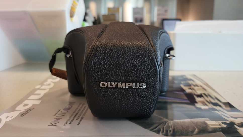 올림푸스 OM-3 필름카메라와 주이코 50mm f1.8 판매합니다