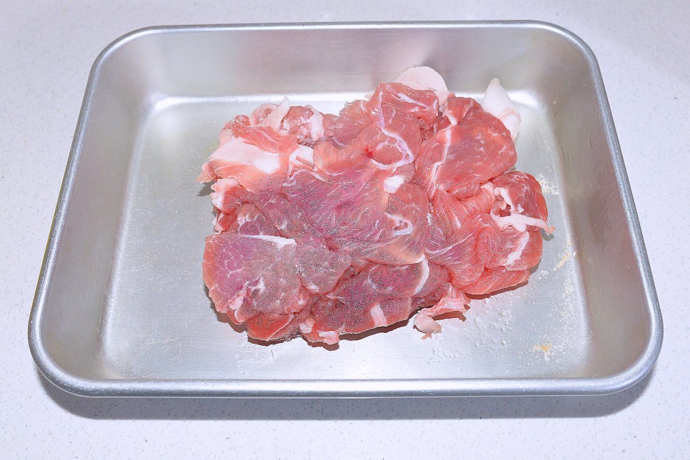 김치 제육볶음 만들기 김치 두루치기 제육볶음 레시피 돼지고기 앞다리살 김치볶음 만드는법