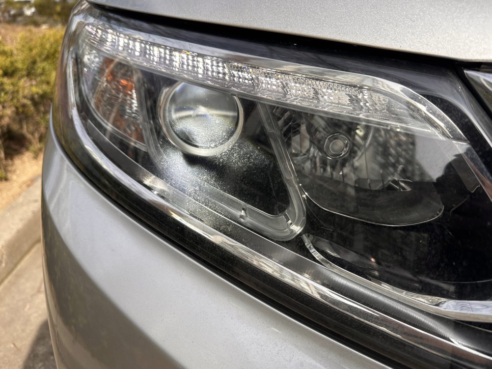 쏘렌토R 자동차 인증 LED 헤드라이트 복원 비용과 정기검사 HID 오토 전조등 / 상향등 / 하향등 / 미등 표시 구분은?