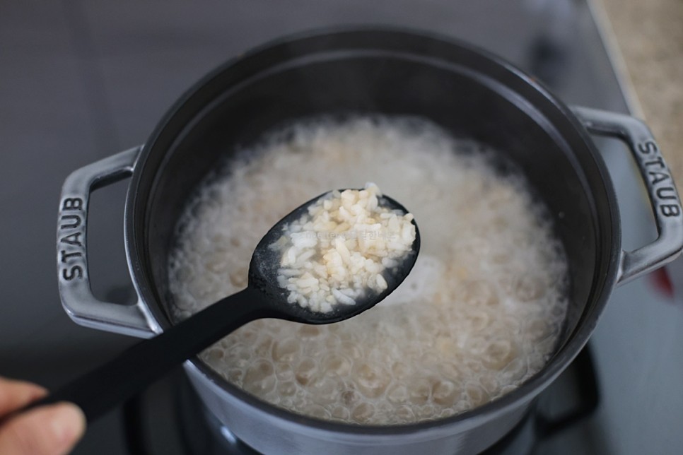 누룽지 맛있게 끓이는 법 누룽지탕 만드는 법 간편 아침식사 메뉴