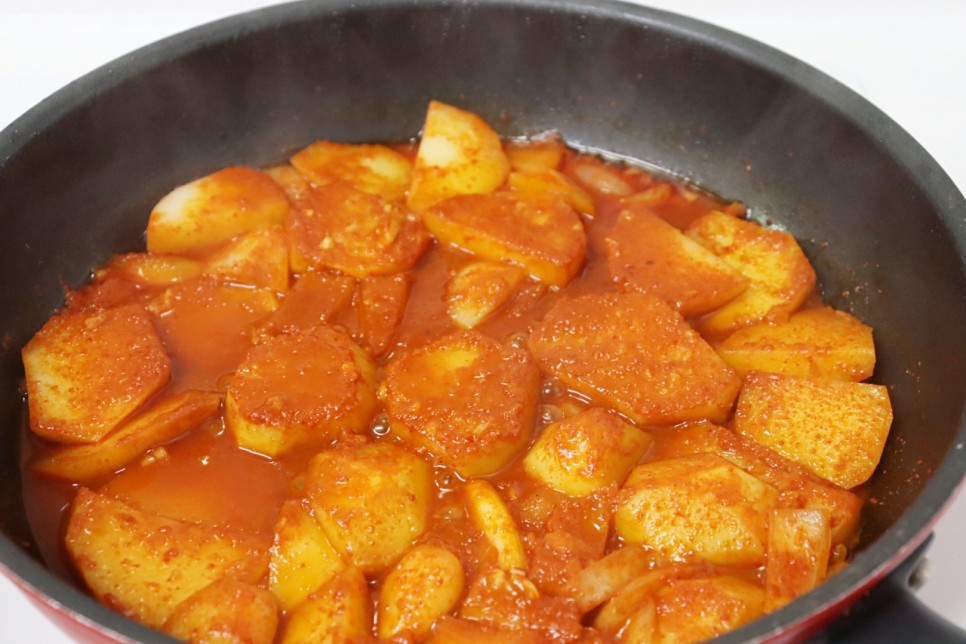 감자조림 만드는법 감자반찬 감자볶음 매운 감자조림 레시피