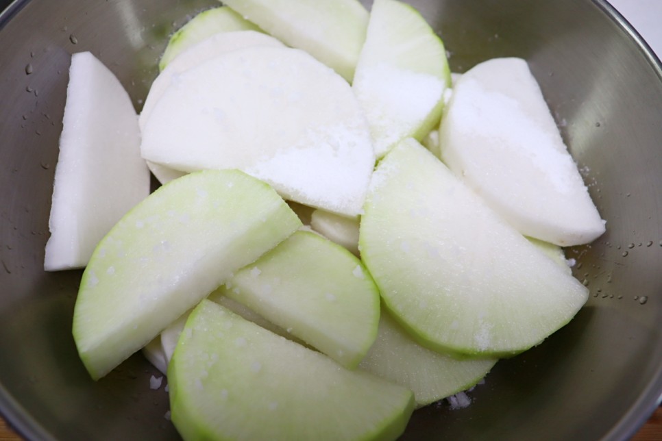 설렁탕집 깍두기 담그는법 섞박지 만드는법 무우 석박지 깍두기 담그기