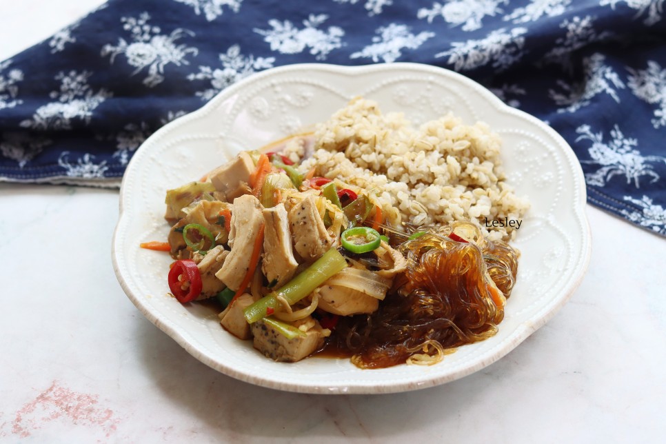 컵누들 찜닭 레시피 덮밥 맛있는 다이어트음식 간단한 요리 레시피