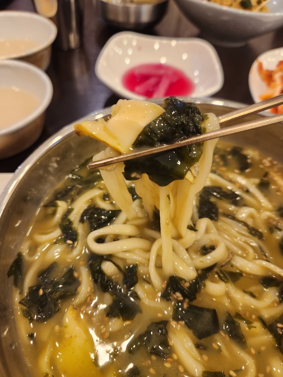 양씨네제주전복칼국수 동문시장근처밥집