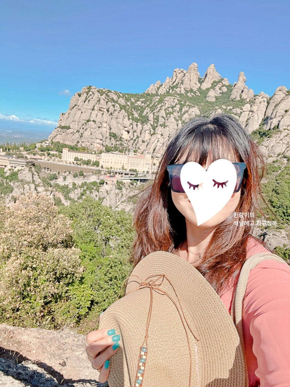 스페인 바르셀로나 자유여행 몬세라트 시체스 투어 + 한국인 가이드
