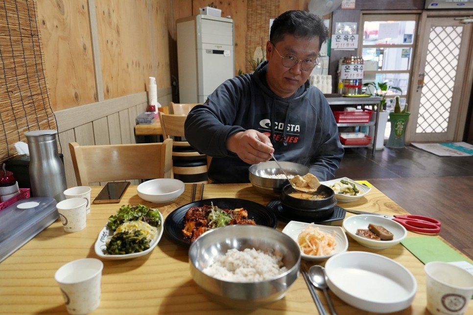 쪼다엽 청국장 먹고 싶어 스스로 추천하고 쪼다엽이 밥 산 ㅋㅋ 봉담 팔당냉면 화성점