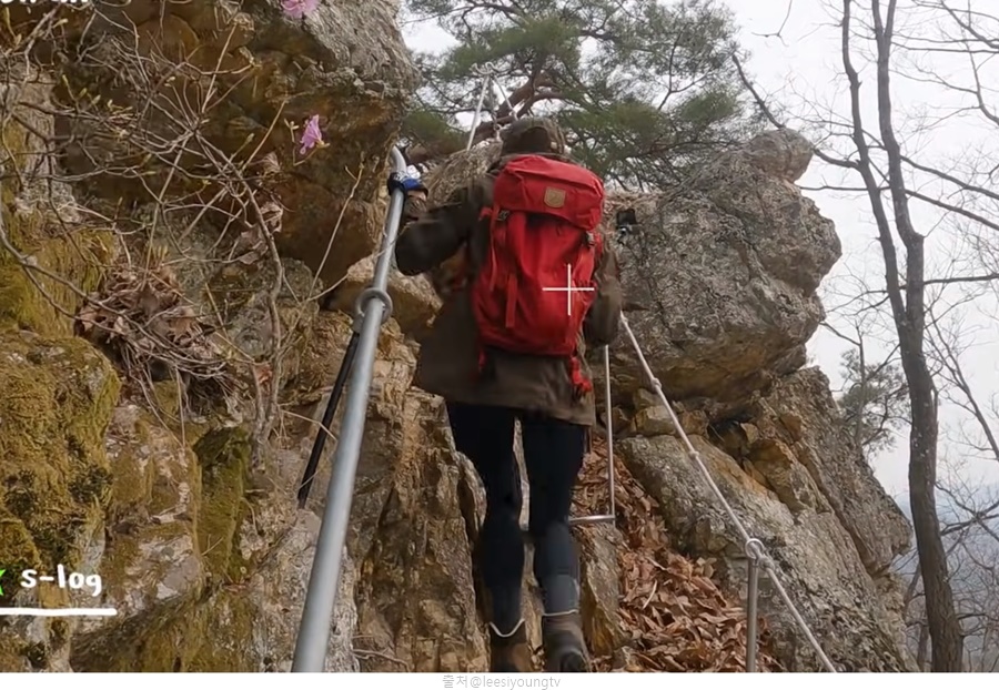 등산 효과 칼로리 초보 안전사고 예방 준비 운동 스트레칭 햄스트링 아킬레스건