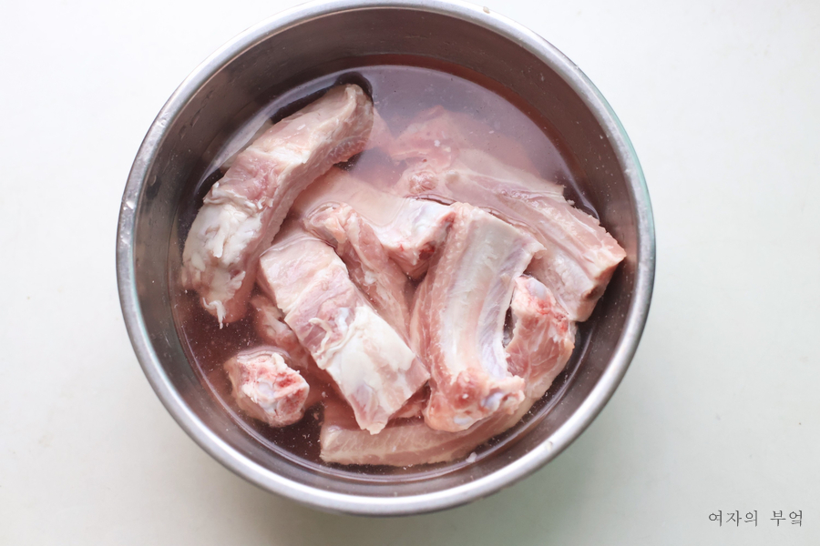 편스토랑 류수영 돼지갈비찜 레시피 양념 매운 돼지 등갈비찜 레시피 만들기